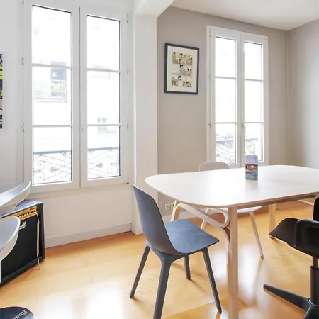 Apartmán Bright Flat 10 Minutes Walk From The Eiffel Tower In - Welkeys