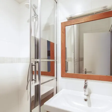 Bright Flat 10 Minutes Walk From The Eiffel Tower In - Welkeys Apartmán Paříž